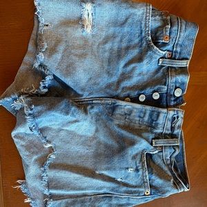 Vintage Levi’s jean shorts